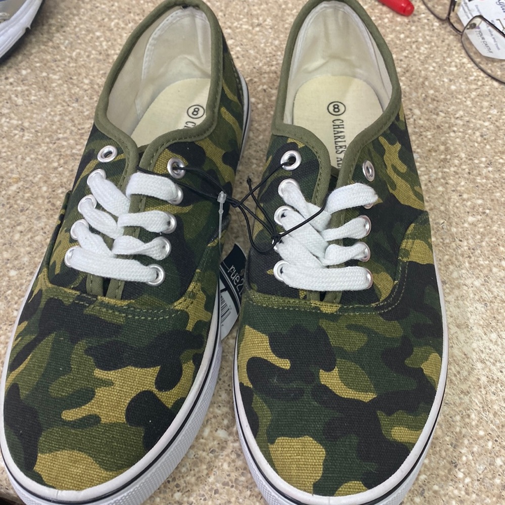 Womens sneakers